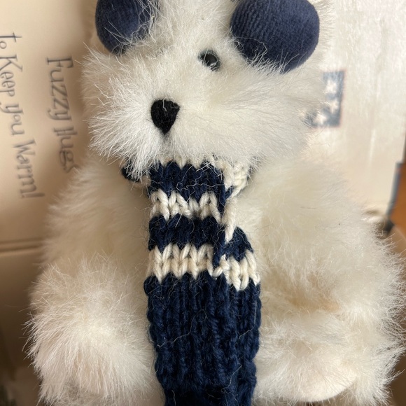 The Boyds Collection Ltd. (Style #99104V) - Snow Bear - Picture 1 of 7